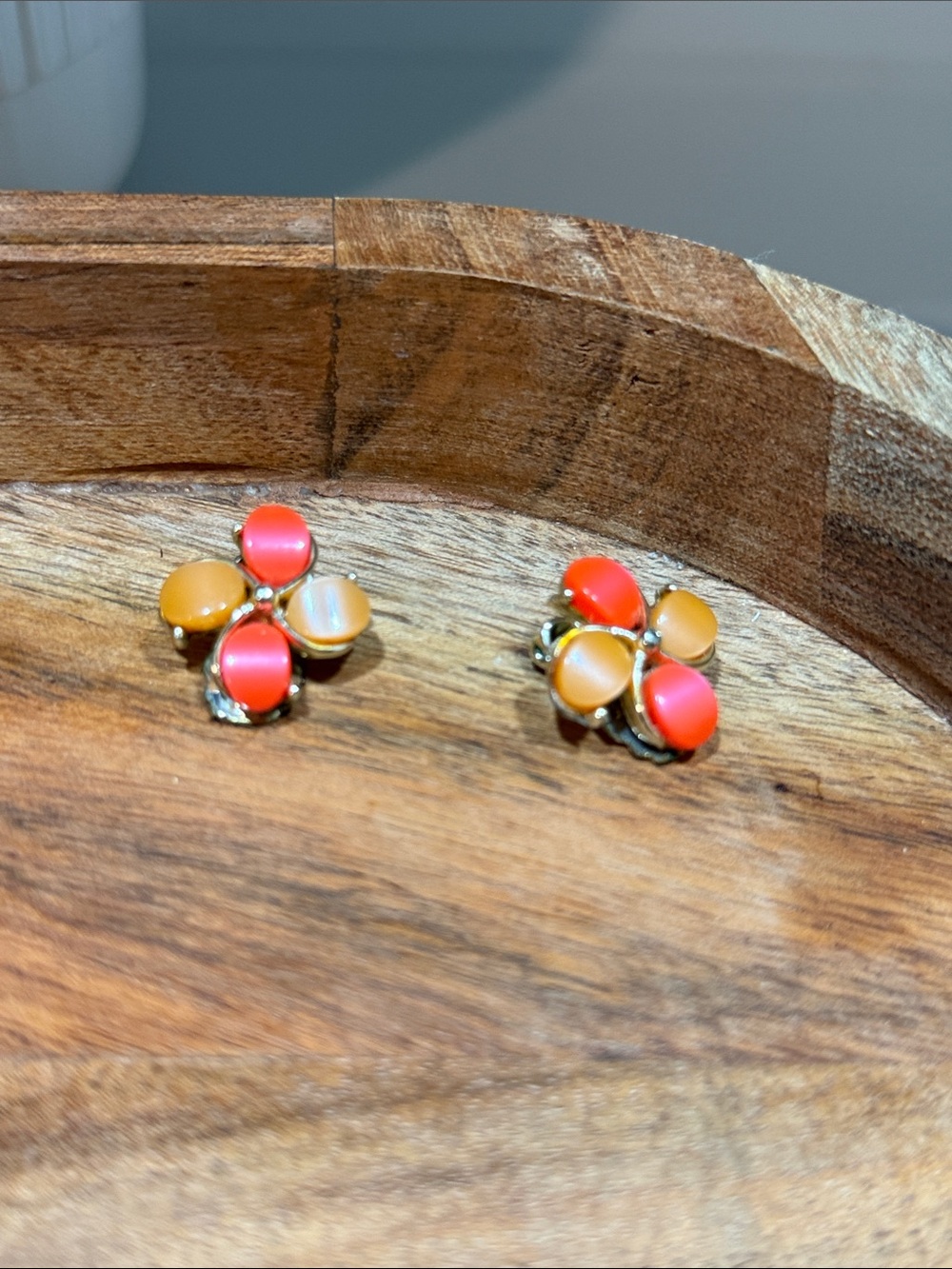 1950’s vintage clip on earrings